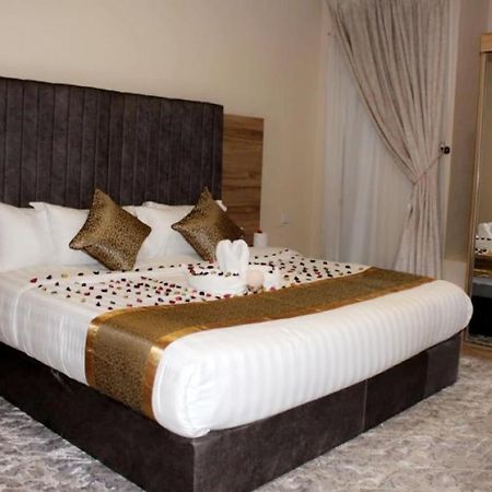 Lavent Park Hotel Suites Джедда Экстерьер фото