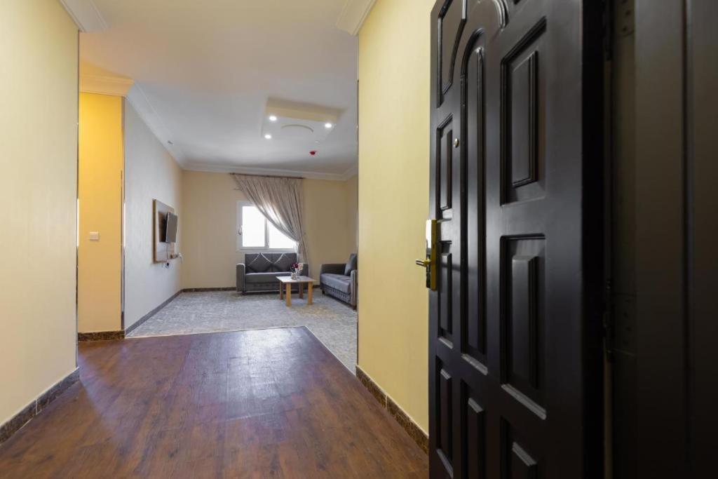 Lavent Park Hotel Suites Джедда Экстерьер фото